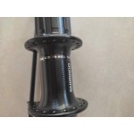 НОВА алуминиева главина SHIMANO FH-RM 30